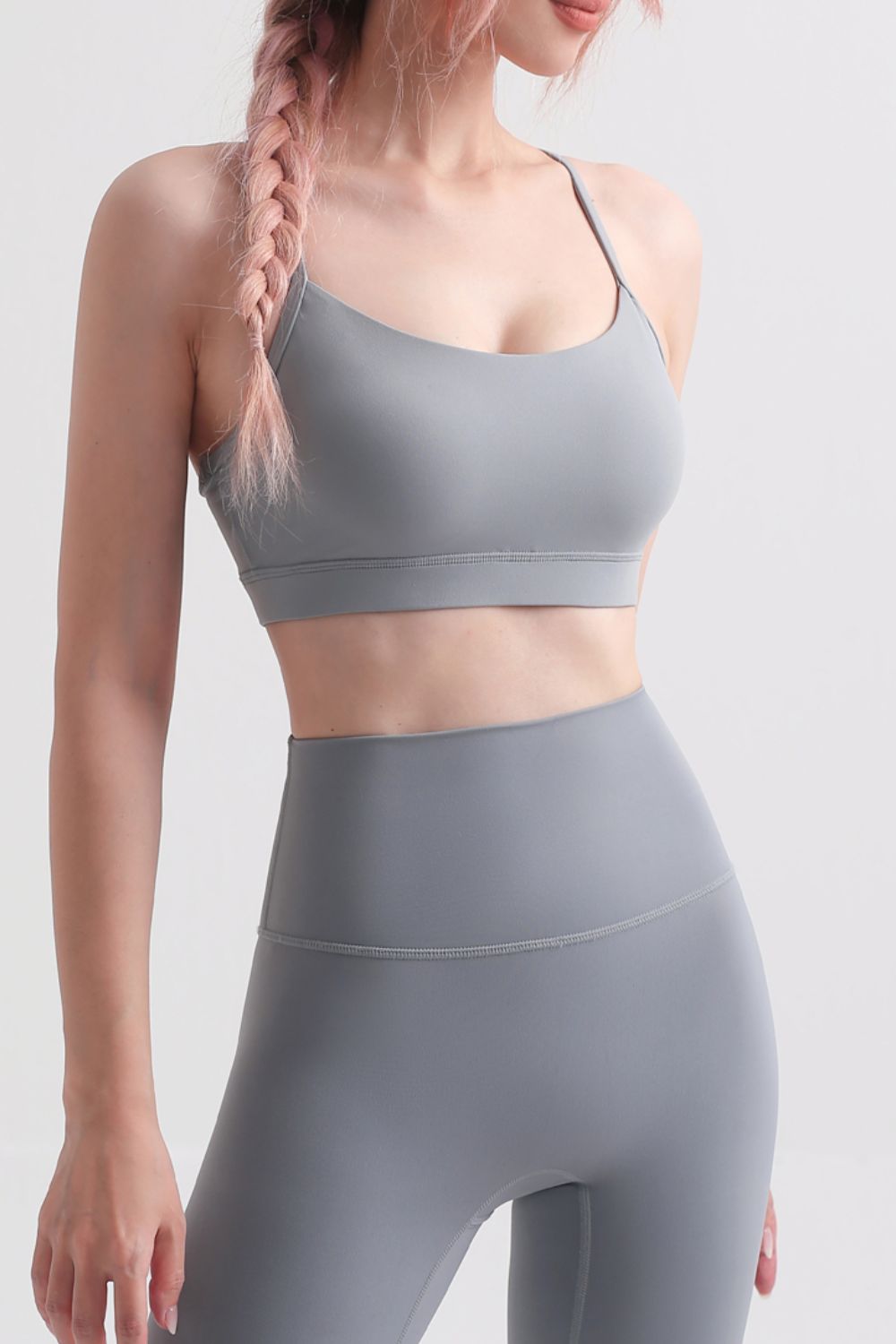 Cutout Racerback Scoop Neck Sports Bra