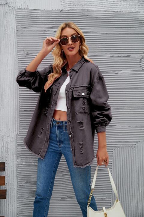 Jeansjacke mit Used-Look und offenem Saum