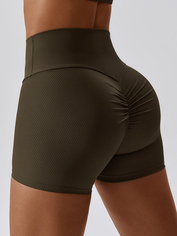 Sport-Shorts mit schmaler Passform und breitem Bund