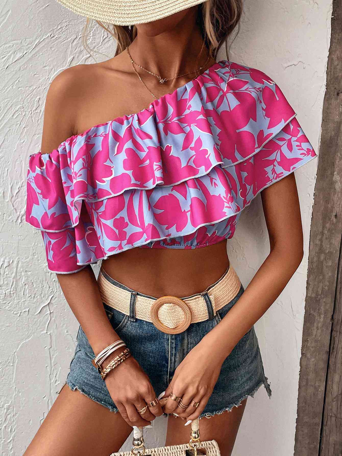 Kurze Bluse mit One-Shoulder-Träger