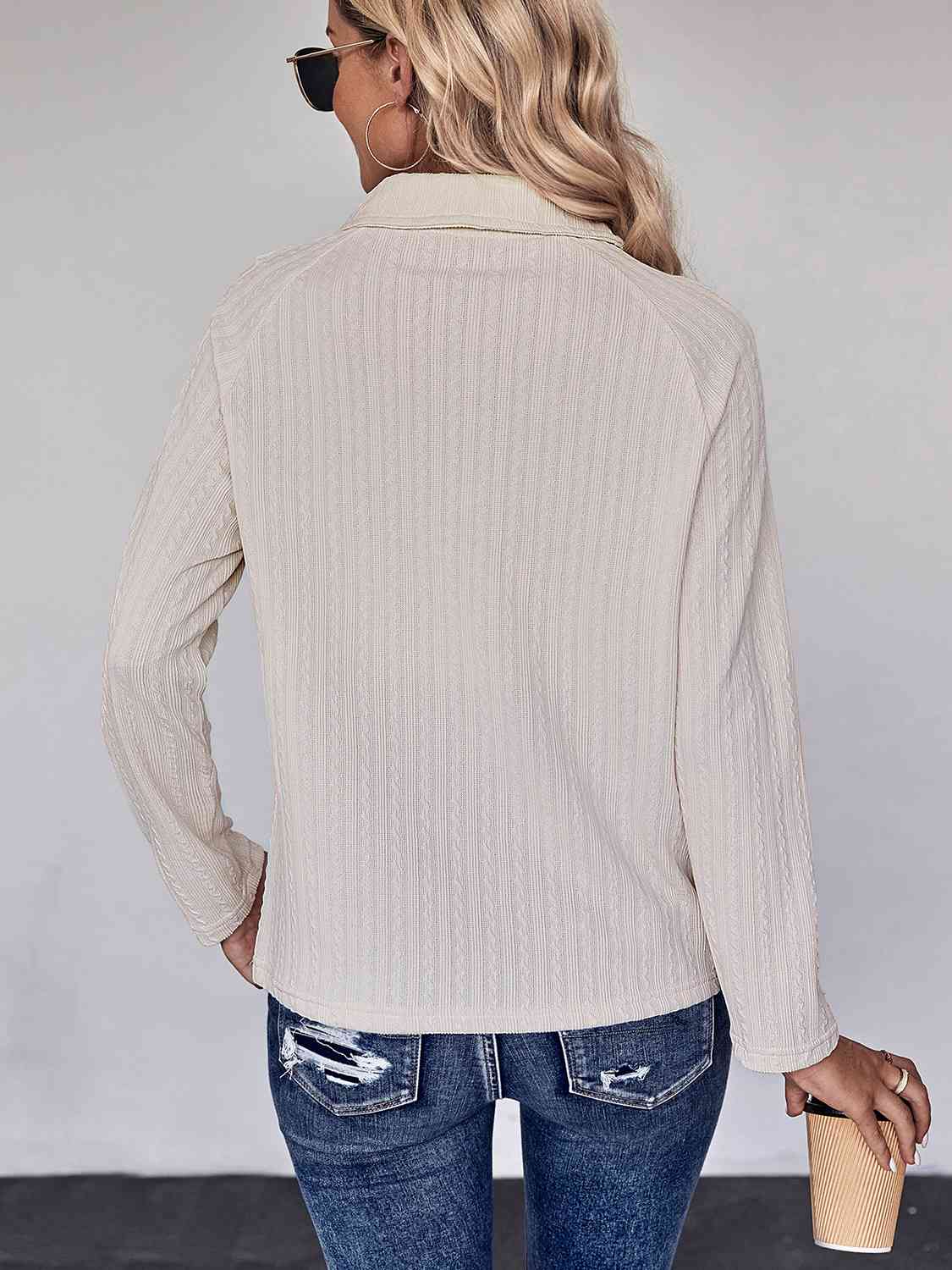 Collared Neck Buttoned Long Sleeve Top