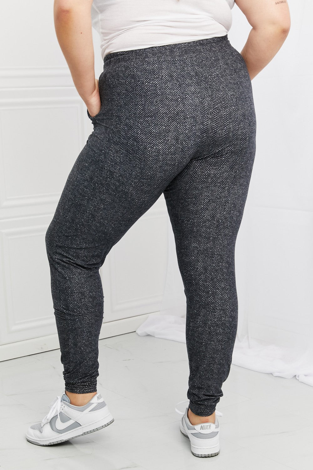 Leggings Depot – Stay In – Jogginghose in voller Größe mit Kordelzug in der Taille